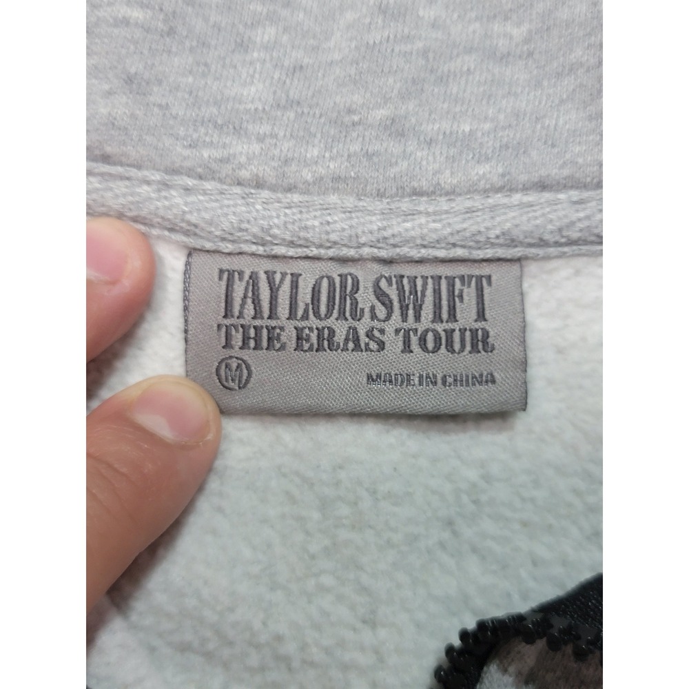 Taylor Swift The Eras Tour Graphic Sweatshirt Pullover Quarter Zip Gray Size M - Picture 12 of 15